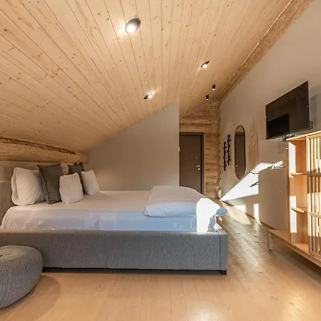 Casa Din Vale * Sacuieu
